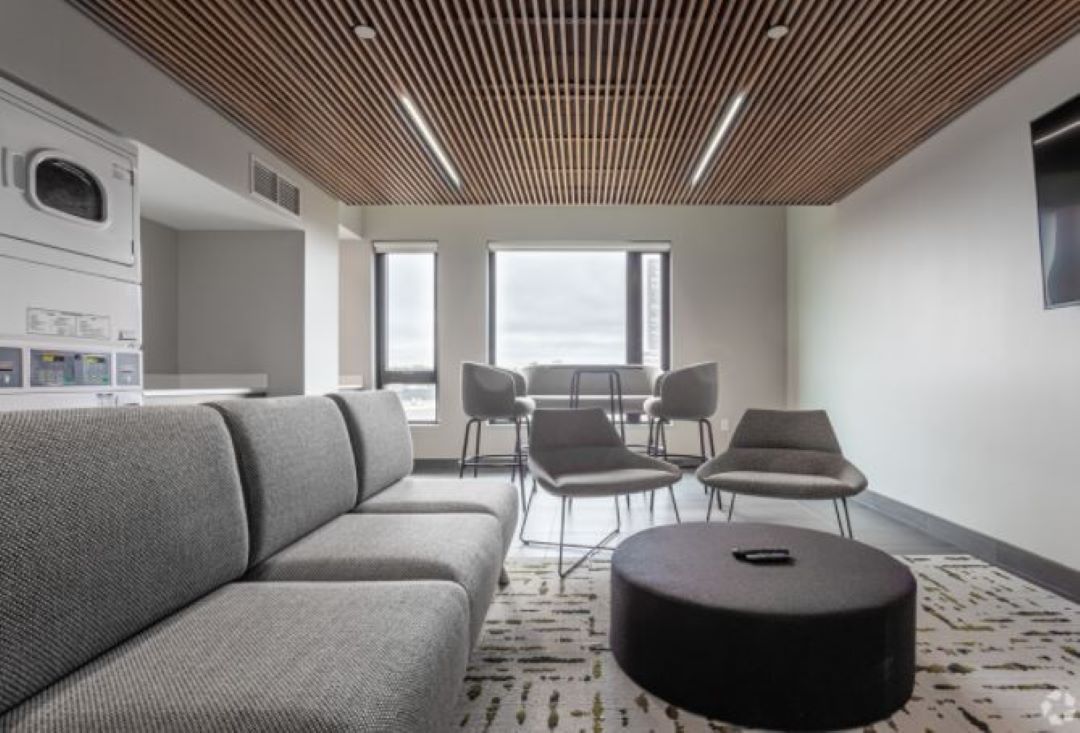 spacious laundry & lounge area at 150 Camden Street