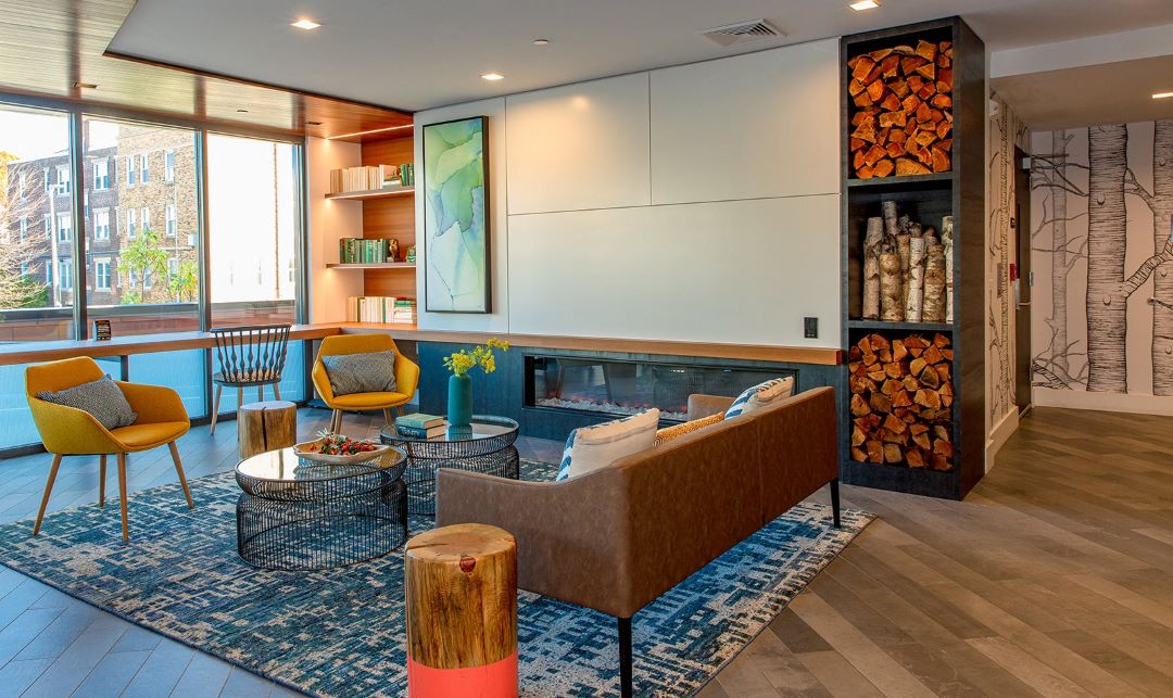 Cozy lobby with natural elements