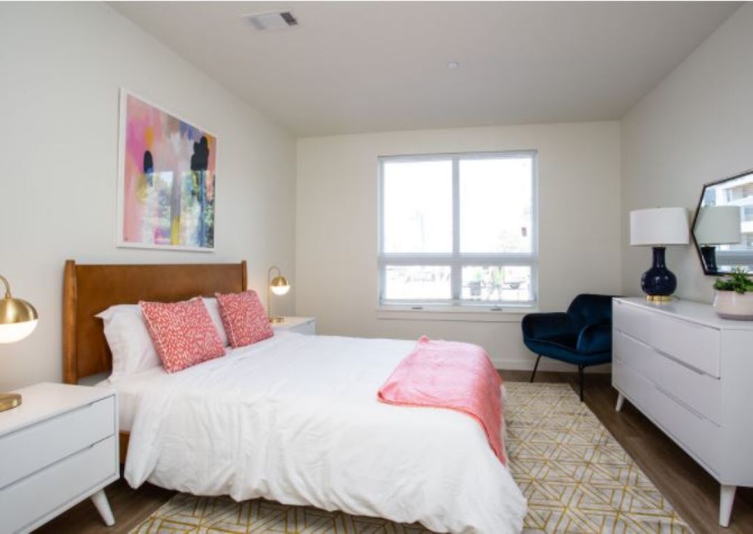 spacious bedroom 1235 VFW Parkway