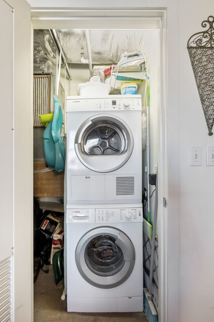 in unit washer and dryer space