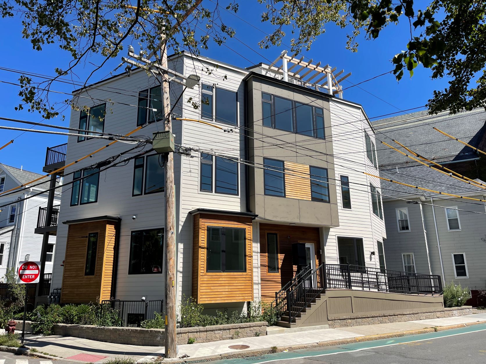 7 Summer Street, Somerville - Exterior 2