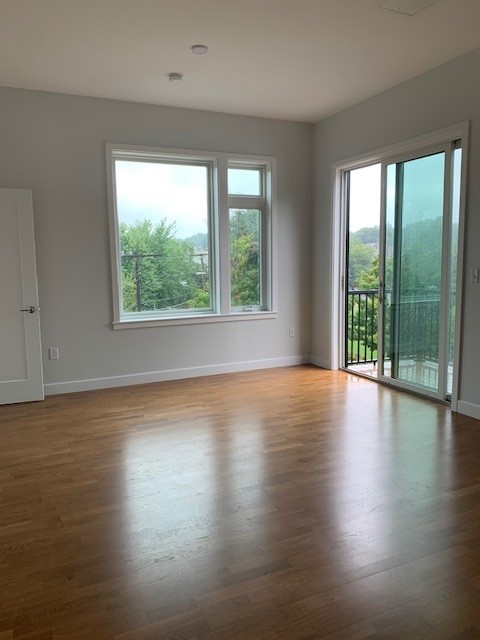 7 Summer Street, Somerville - picture of bedroom