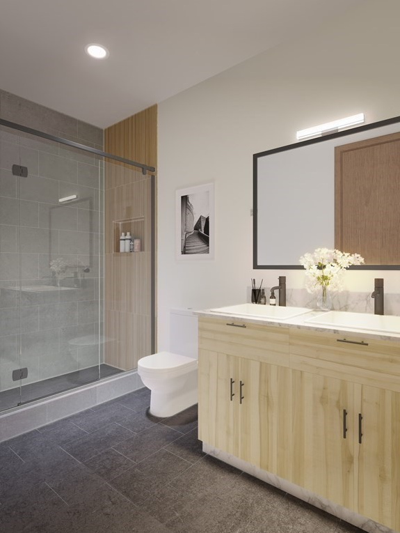 Bathroom with tub stall