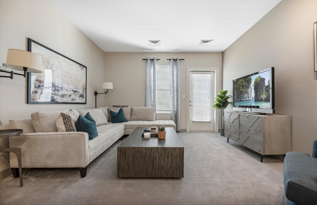 markettreet living room