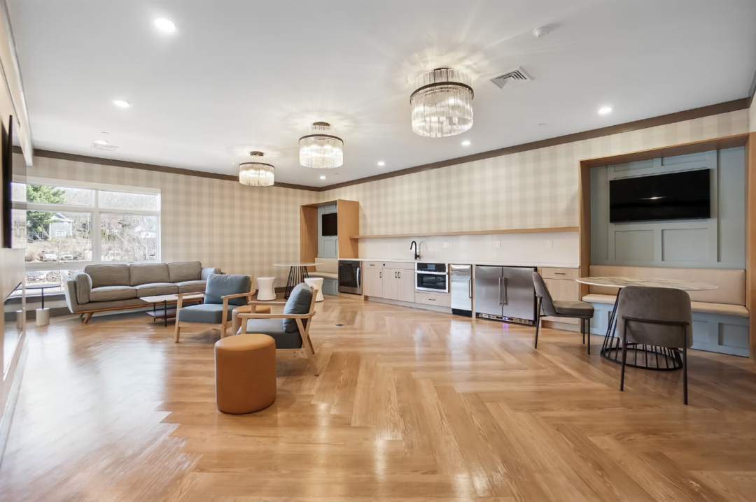 Community Room of Grove Street Landing in Salem
