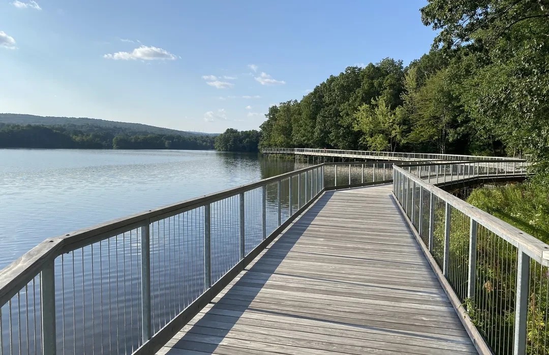 https://www.maloneyaffordable.com/wp-content/uploads/2026/08/the-overlook-at-coes-coes-pond.jpg